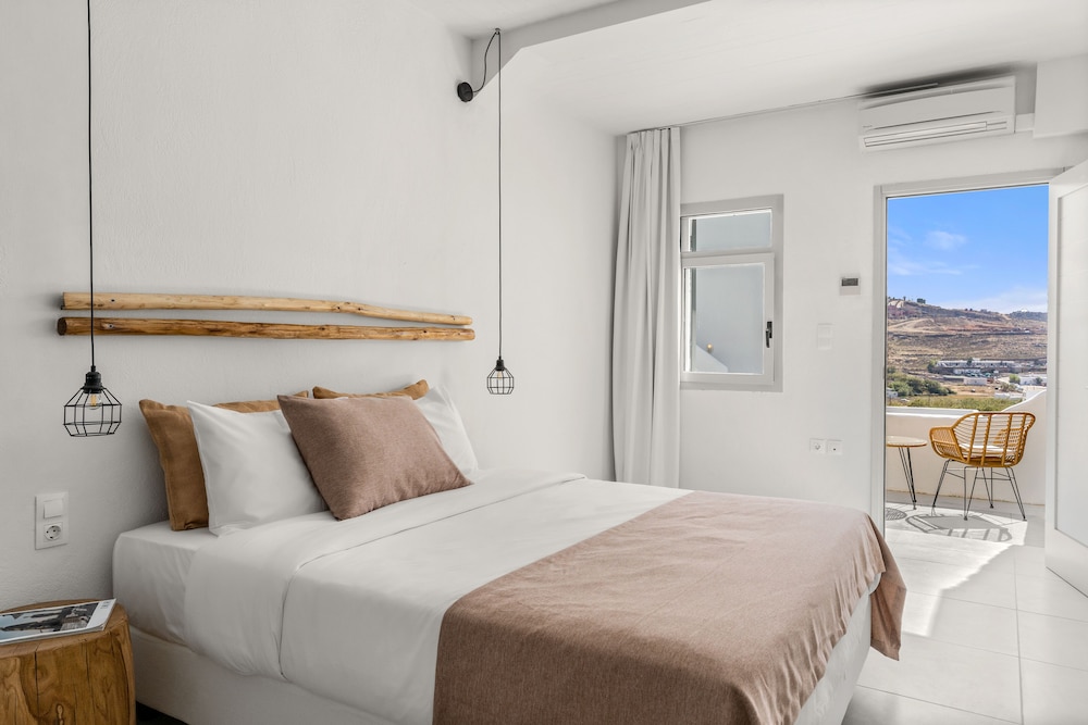 Penelope Village Mykonos by Mr and Mrs White — Hotel rooms in Ano Mera, South Aegean