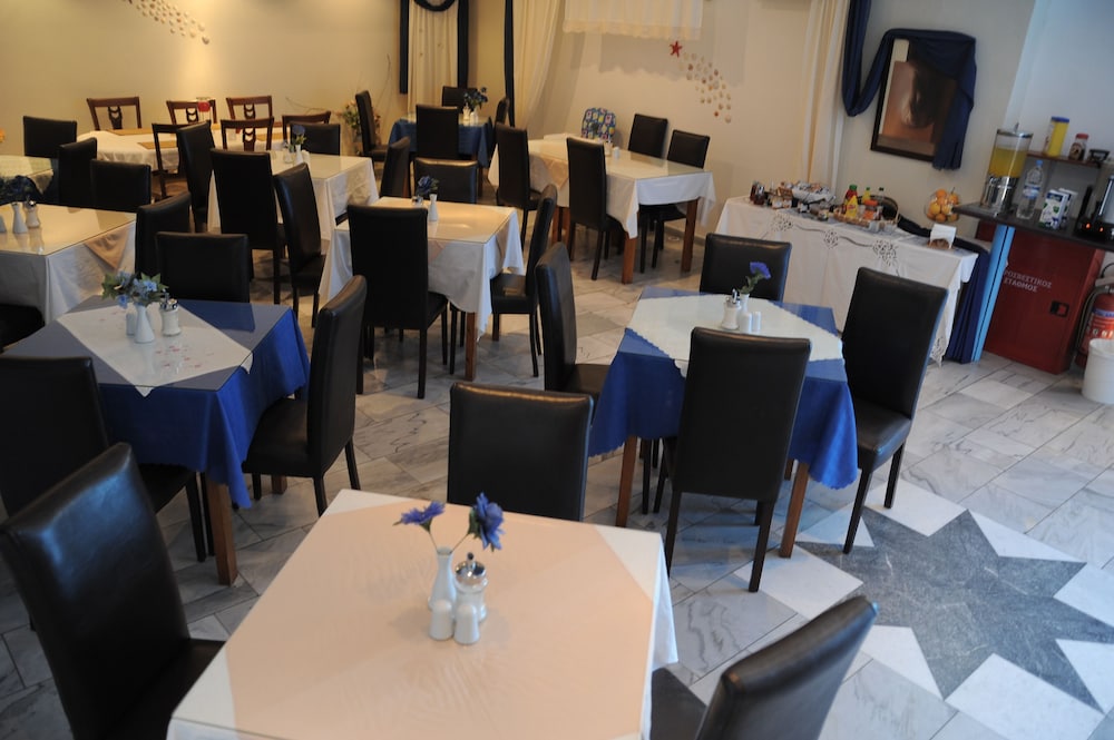 Perissa Bay — Restaurant & bars in Perissa, South Aegean