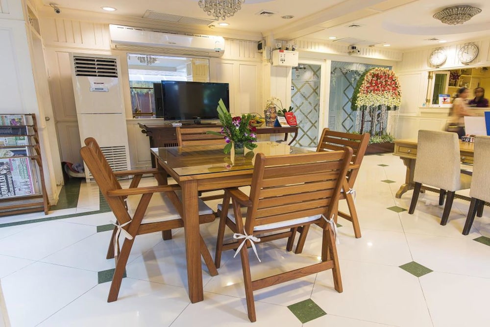 Orchid Resort — Restaurant & bars in Bangkok, Bangkok