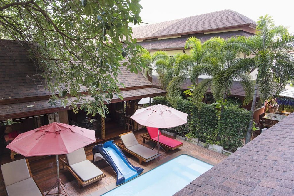 Orchid Resort — Swimming pool in Bangkok, Bangkok