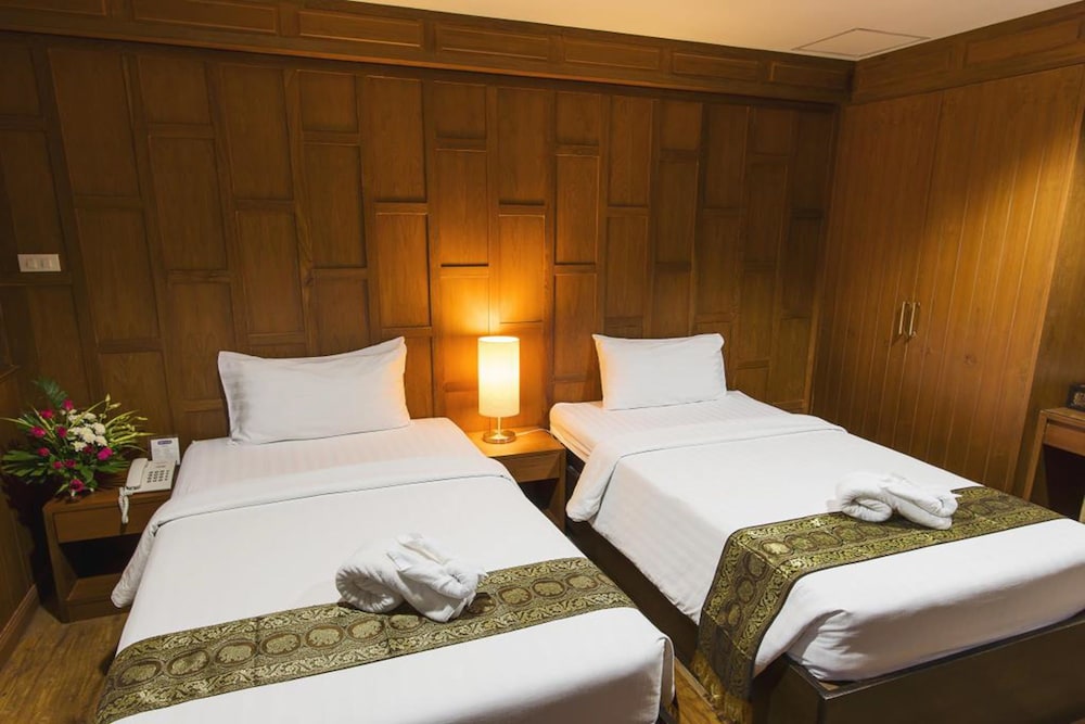 Orchid Resort — Hotel rooms in Bangkok, Bangkok