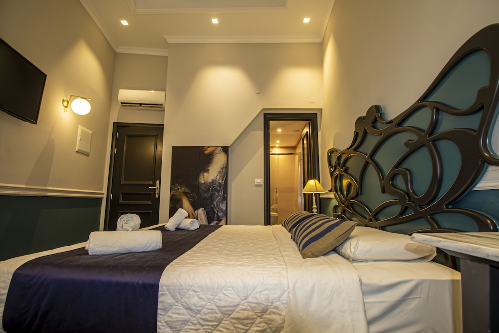 Elia Palatino Hotel — Hotel rooms in Chania