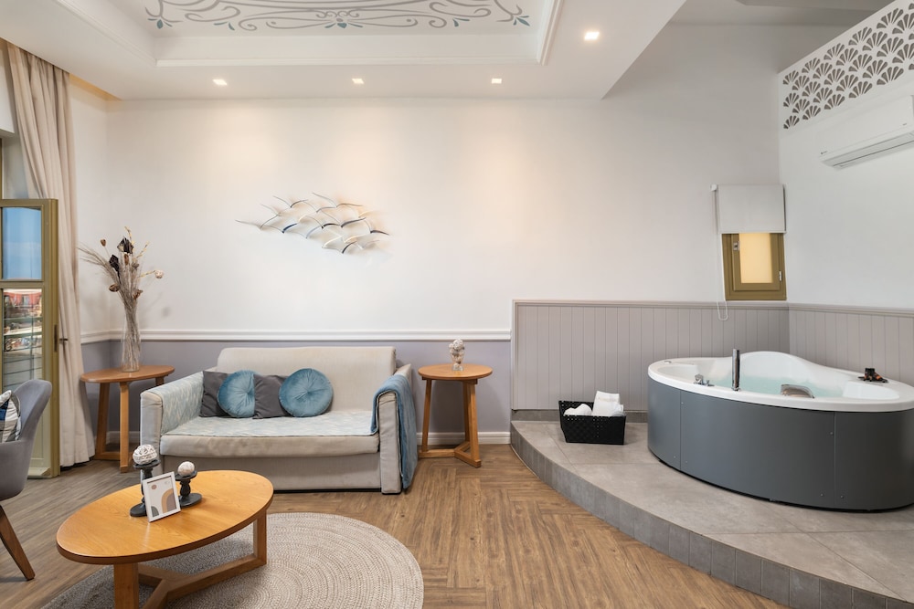 Elia Palatino Hotel — Spa in Chania