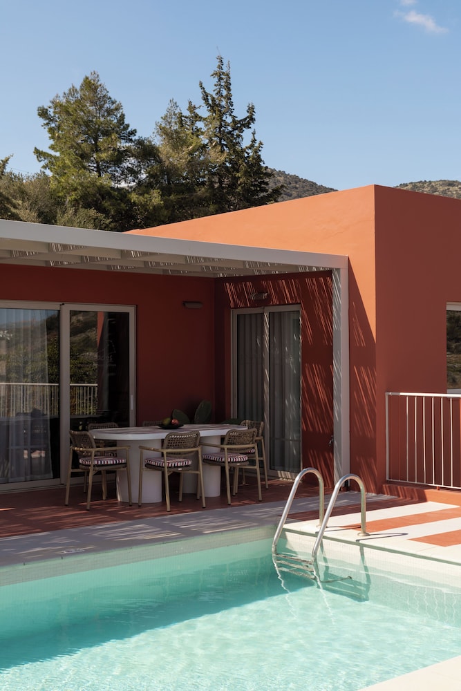 Pleiades Blossomhill Houses, member of Domes Finds — Swimming pool in Elounda