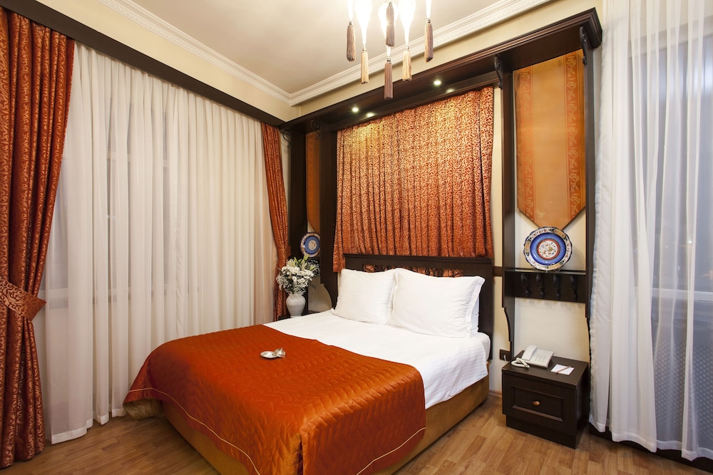 Ottoman Hotel Imperial - Special Class — Hotel rooms in Istanbul, Istanbul