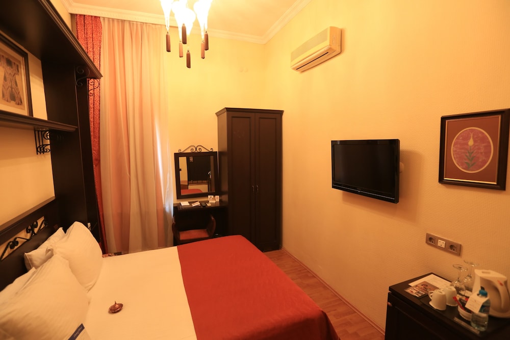 Ottoman Hotel Imperial - Special Class — Hotel rooms in Istanbul, Istanbul