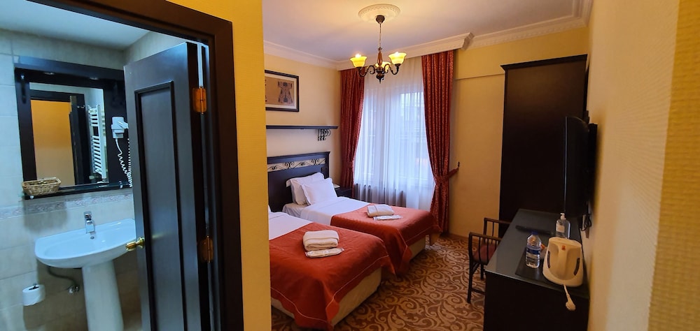 Ottoman Hotel Imperial - Special Class — Hotel rooms in Istanbul, Istanbul