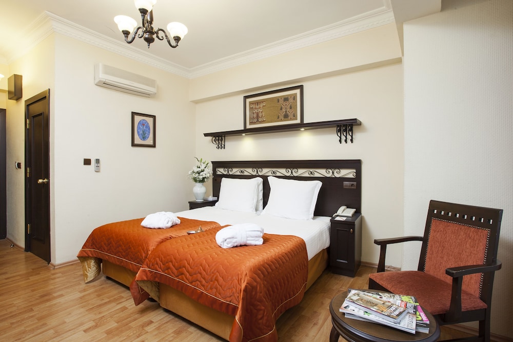 Ottoman Hotel Imperial - Special Class — Hotel rooms in Istanbul, Istanbul
