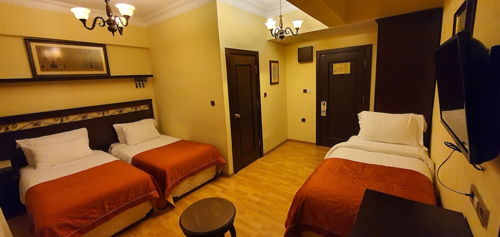 Ottoman Hotel Imperial - Special Class — Hotel rooms in Istanbul, Istanbul