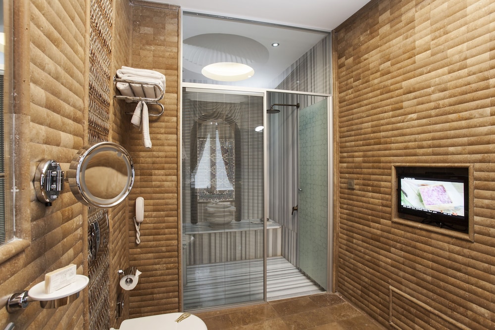 Ottoman Hotel Imperial - Special Class — Spa in Istanbul, Istanbul