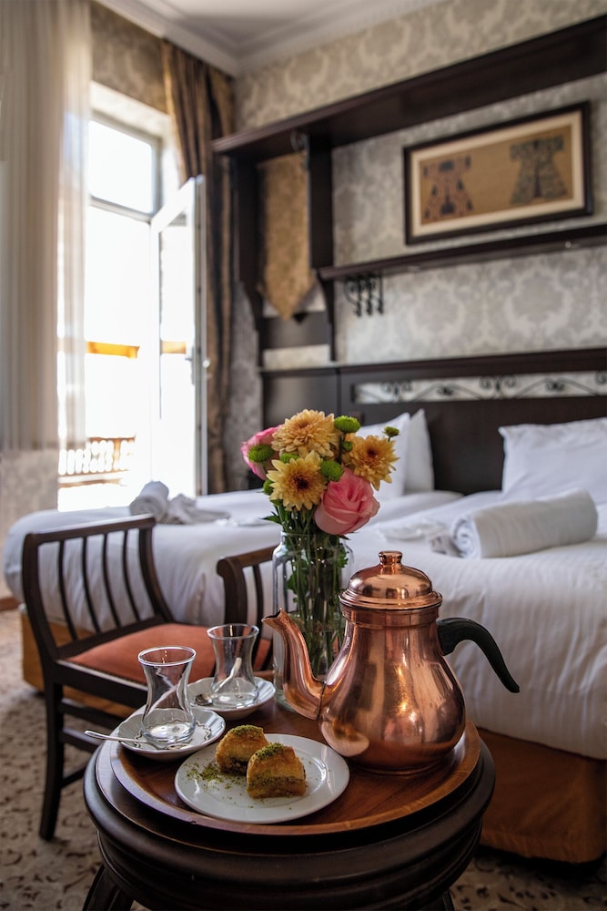Ottoman Hotel Imperial - Special Class — Hotel rooms in Istanbul, Istanbul