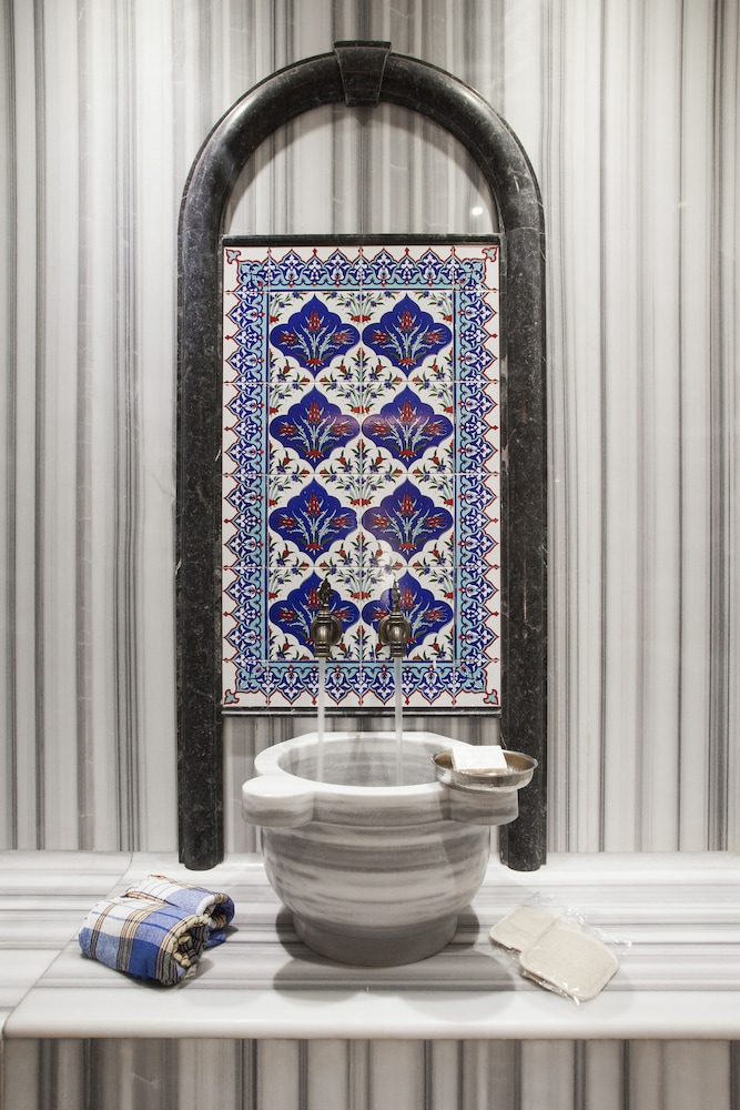 Ottoman Hotel Imperial - Special Class — Spa in Istanbul, Istanbul