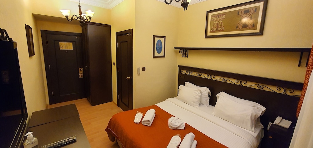 Ottoman Hotel Imperial - Special Class — Hotel rooms in Istanbul, Istanbul