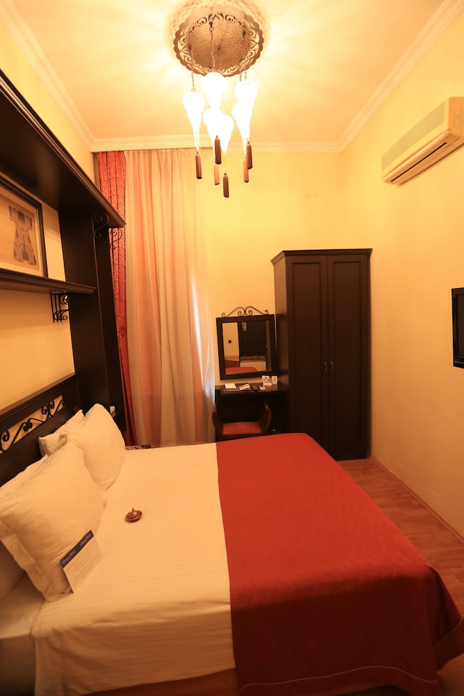 Ottoman Hotel Imperial - Special Class — Hotel rooms in Istanbul, Istanbul