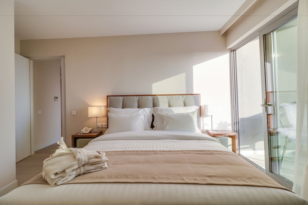 Palace Hotel Athens Riviera