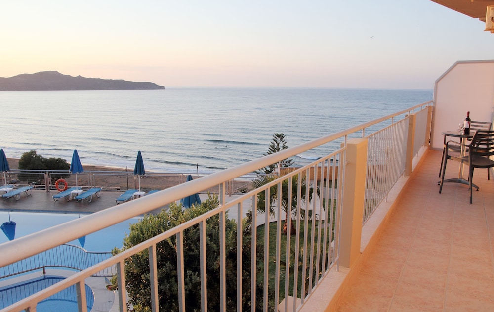 Renieris Hotel — Beach in Chania