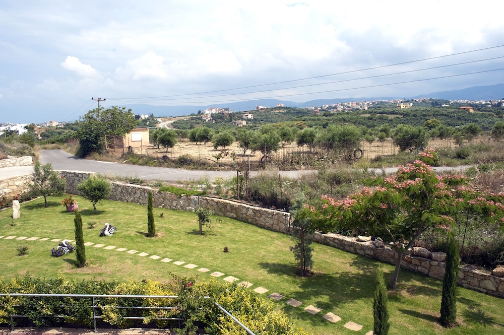 Renieris Hotel — Attractions in the area in Chania