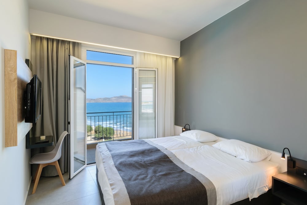 Renieris Hotel — Hotel rooms in Chania