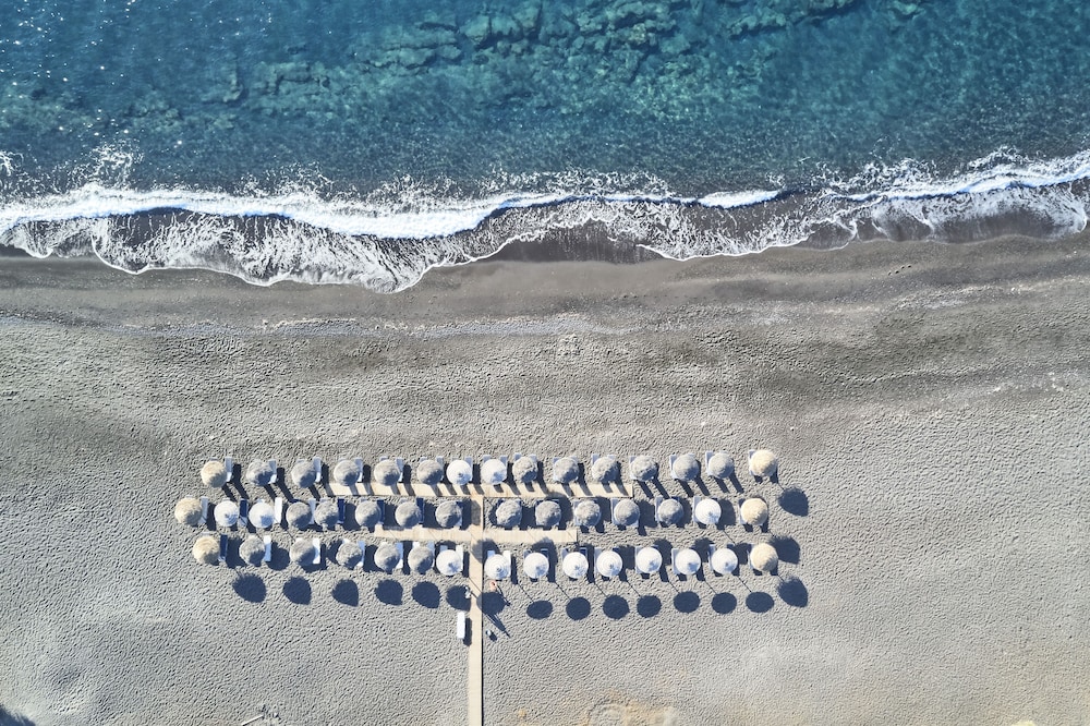 Santo Miramare Resort — Beach in Aghios Georgios (Santorini), South Aegean