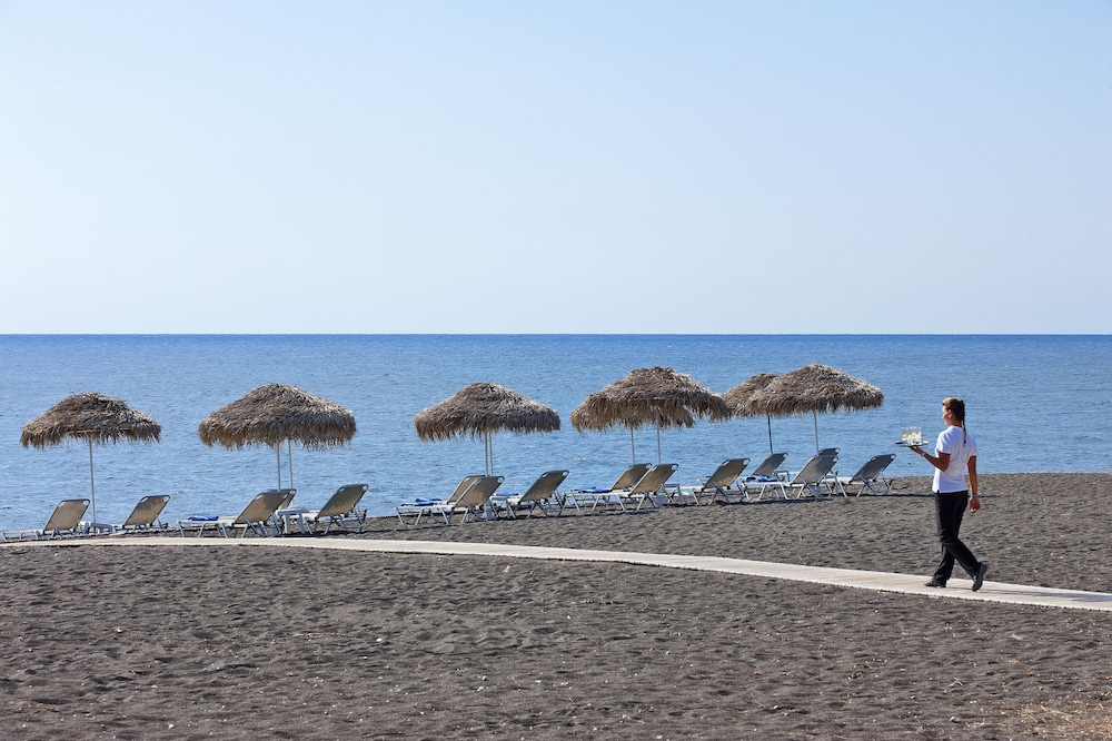 Santo Miramare Resort — Beach in Aghios Georgios (Santorini), South Aegean