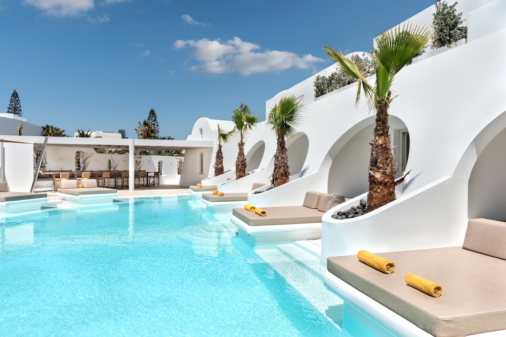 Santorini Kastelli Resort — Swimming pool in Kamari, South Aegean