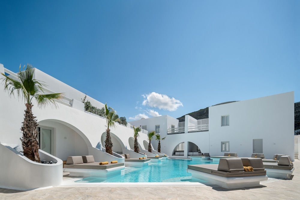 Santorini Kastelli Resort — Main photo in Kamari, South Aegean