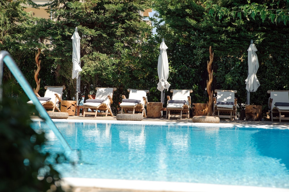 SEAVIEW Cityscape Hotel - zdjęcie 2