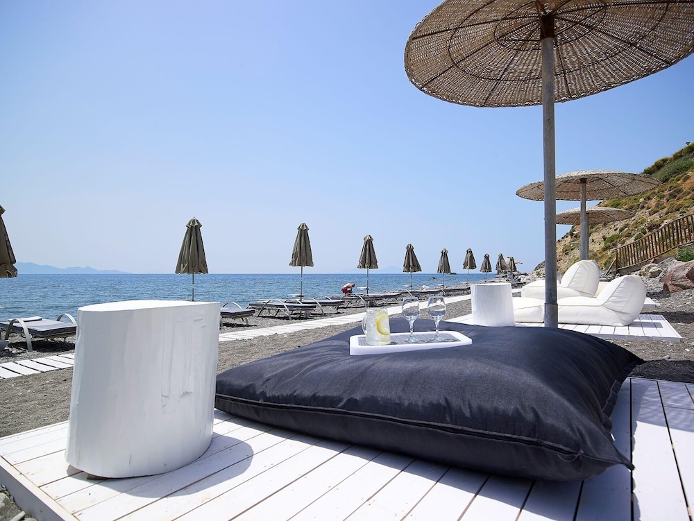 Michelangelo Resort and Spa — Beach in Psalidi, South Aegean