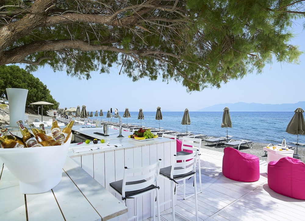 Michelangelo Resort and Spa — Beach in Psalidi, South Aegean