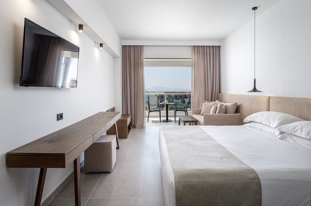 Michelangelo Resort and Spa — Hotel rooms in Psalidi, South Aegean