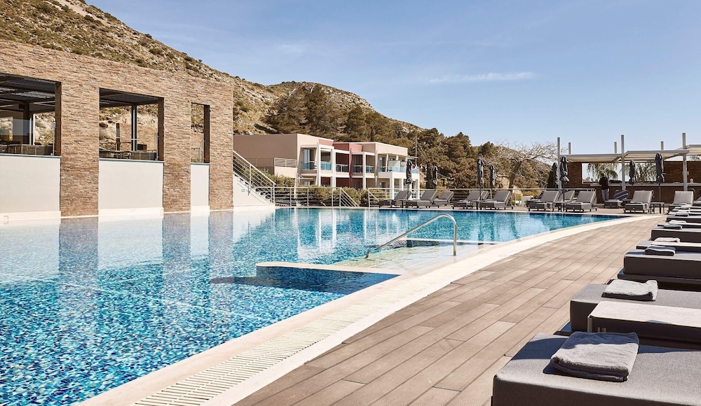 Michelangelo Resort and Spa — Swimming pool in Psalidi, South Aegean