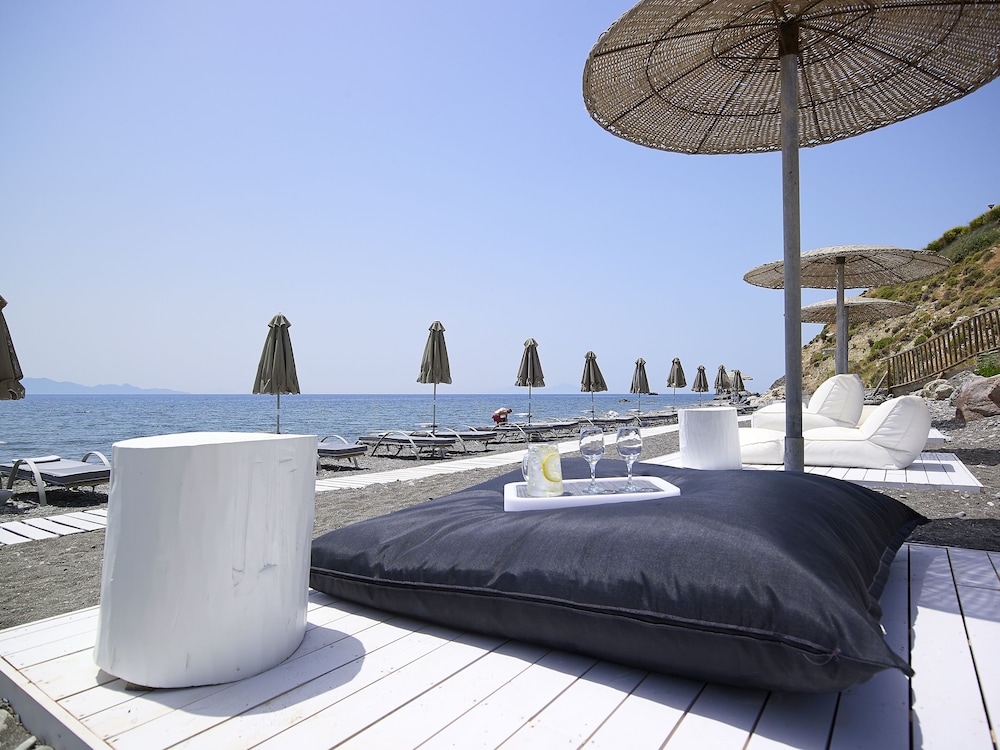 Michelangelo Resort and Spa — Beach in Psalidi, South Aegean