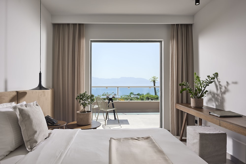 Michelangelo Resort and Spa — Hotel rooms in Psalidi, South Aegean