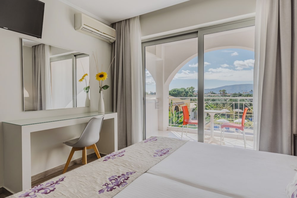 Sunrise Zante Hotel - Adults Only — Hotel rooms in Tsilivi, Ionian Islands