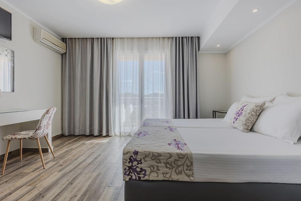 Sunrise Zante Hotel - Adults Only — Hotel rooms in Tsilivi, Ionian Islands