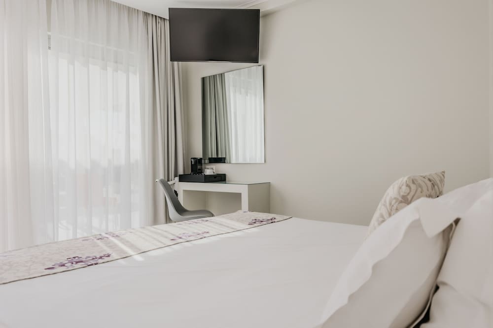 Sunrise Zante Hotel - Adults Only — Hotel rooms in Tsilivi, Ionian Islands