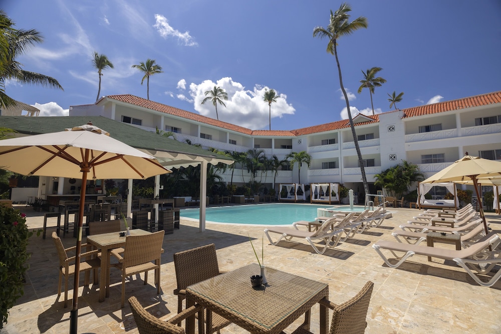 whala!bavaro — Swimming pool in Bavaro, La Altagracia