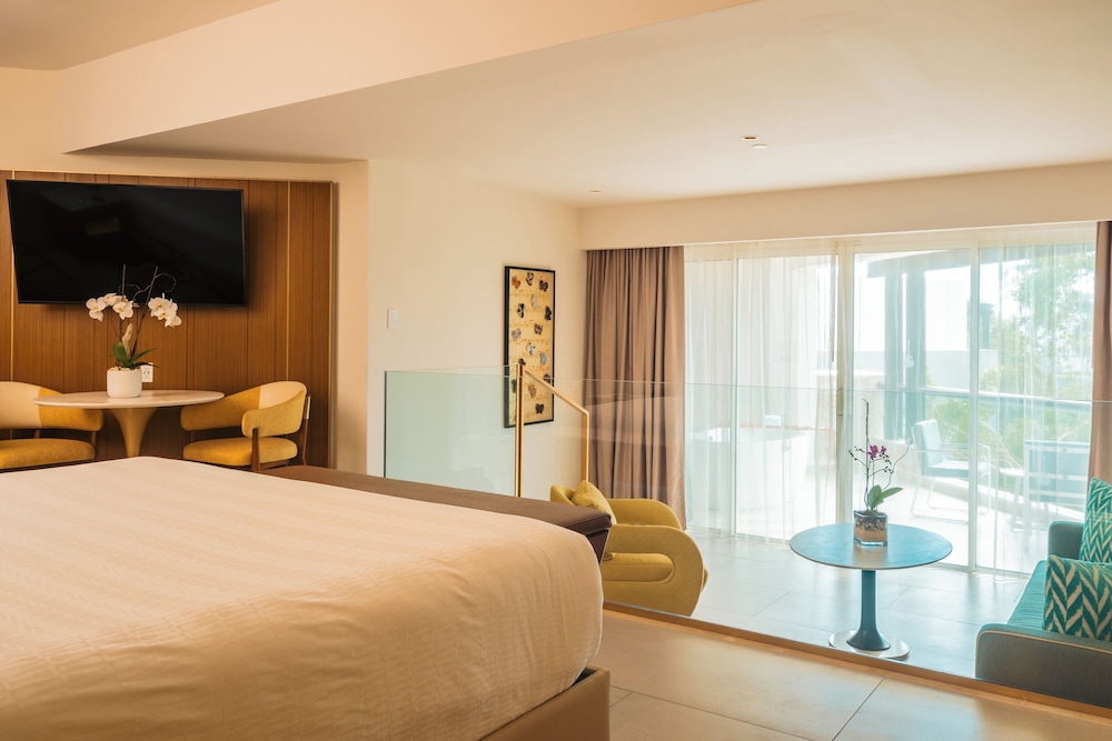 Hard Rock Hotel & Casino Punta Cana an All-Inclusive Resort — Hotel rooms in Bavaro, La Altagracia