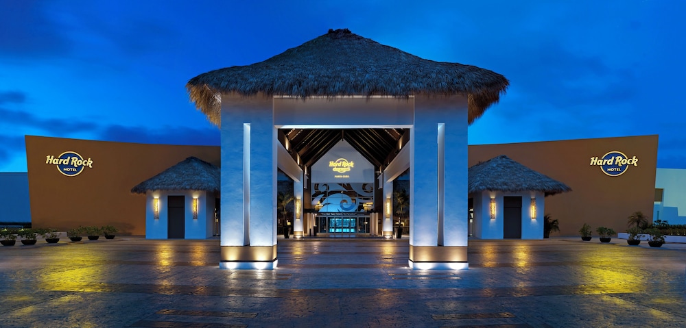 Hard Rock Hotel & Casino Punta Cana an All-Inclusive Resort — Hotel building in Bavaro, La Altagracia