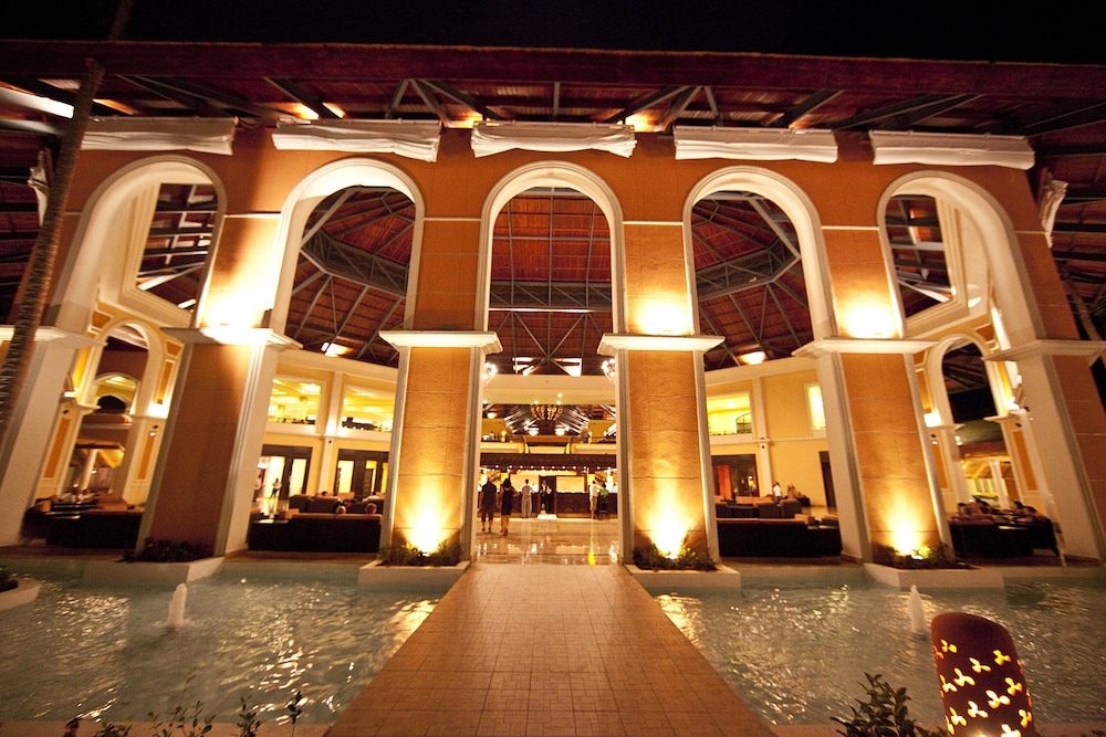 Majestic Elegance Punta Cana - All Inclusive — Hotel building in Bavaro, La Altagracia