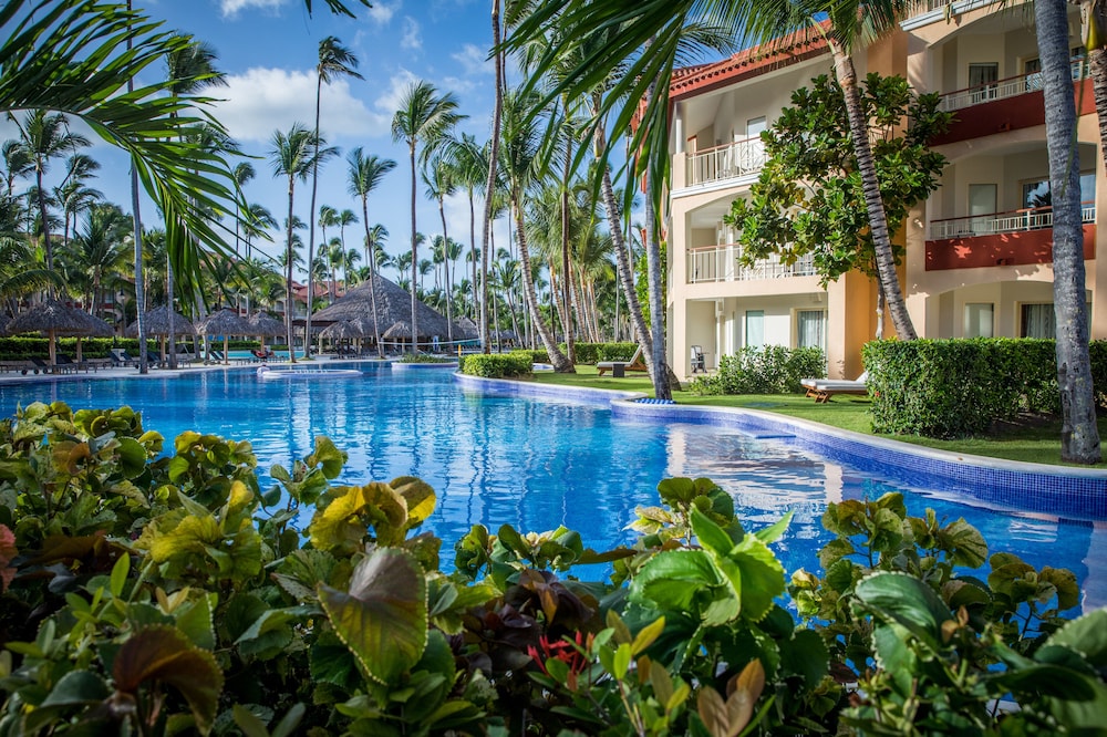 Majestic Elegance Punta Cana - All Inclusive — Swimming pool in Bavaro, La Altagracia