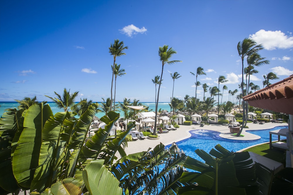 Majestic Elegance Punta Cana - All Inclusive — Swimming pool in Bavaro, La Altagracia