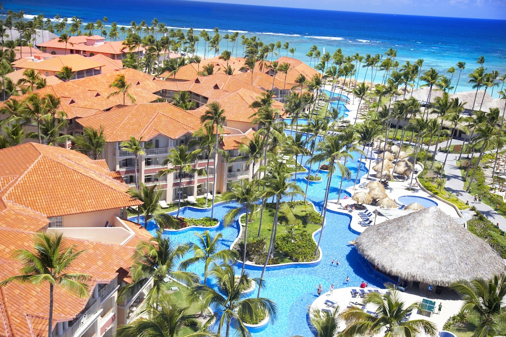 Majestic Elegance Punta Cana - All Inclusive — Swimming pool in Bavaro, La Altagracia