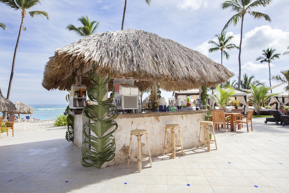 Majestic Elegance Punta Cana - All Inclusive — Restaurant & bars in Bavaro, La Altagracia