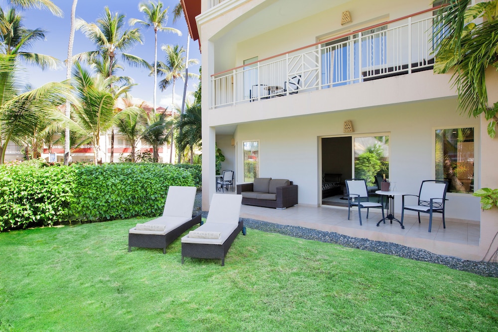 Majestic Elegance Punta Cana - All Inclusive — Hotel building in Bavaro, La Altagracia
