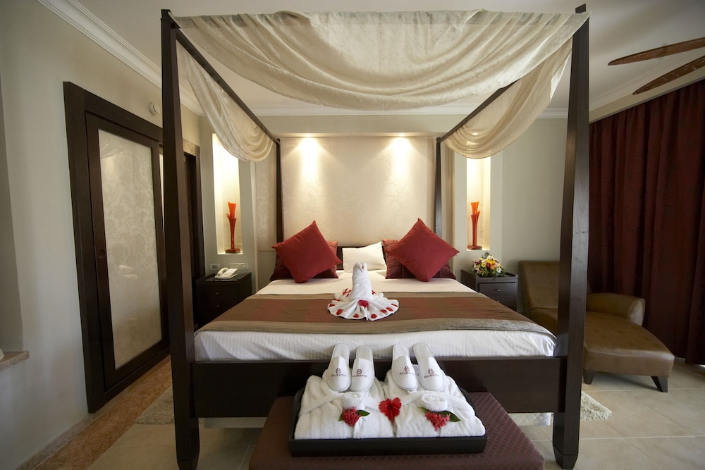 Majestic Elegance Punta Cana - All Inclusive — Hotel rooms in Bavaro, La Altagracia