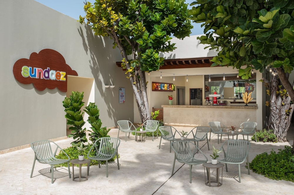Dreams Royal Beach Punta Cana - All Inclusive — Restaurant & bars in Bavaro, La Altagracia