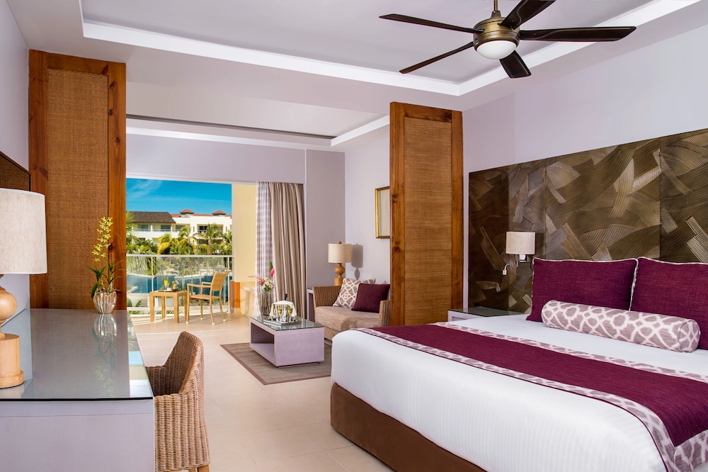 Dreams Royal Beach Punta Cana - All Inclusive — Hotel rooms in Bavaro, La Altagracia