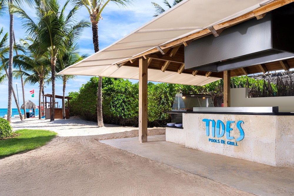 Dreams Royal Beach Punta Cana - All Inclusive — Restaurant & bars in Bavaro, La Altagracia