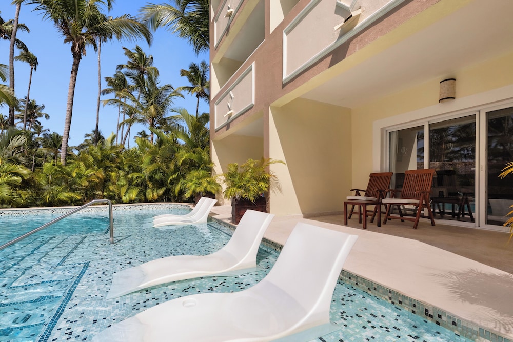 TRS Turquesa Hotel - Adults Only - All Inclusive — Swimming pool in Bavaro, La Altagracia